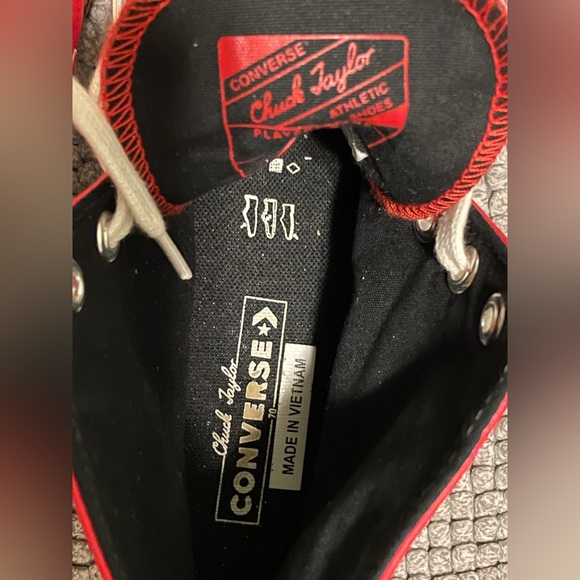 NWOT Converse All Star leather Chuck Taylor made in Vietnam - Picture 5 of 6